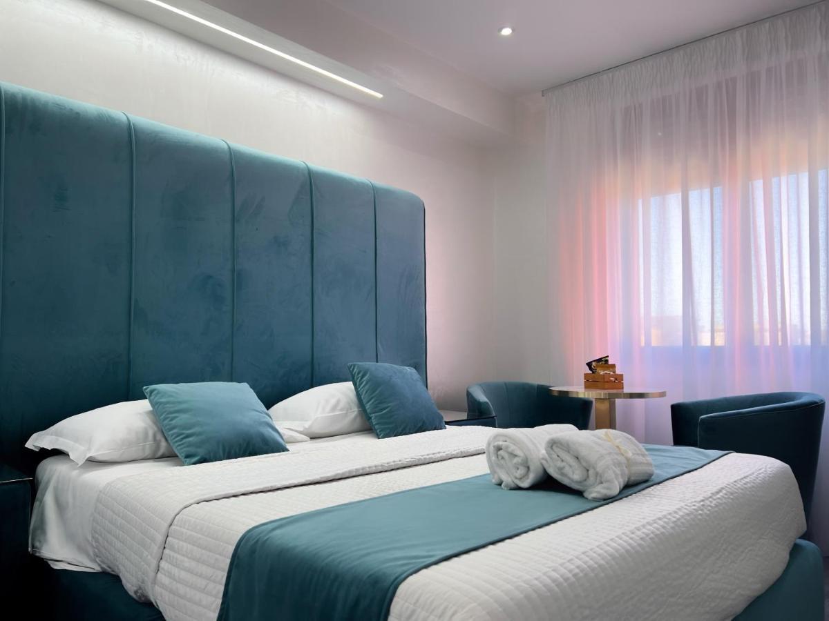 Hotel Paradiso لاغو باتريا المظهر الخارجي الصورة