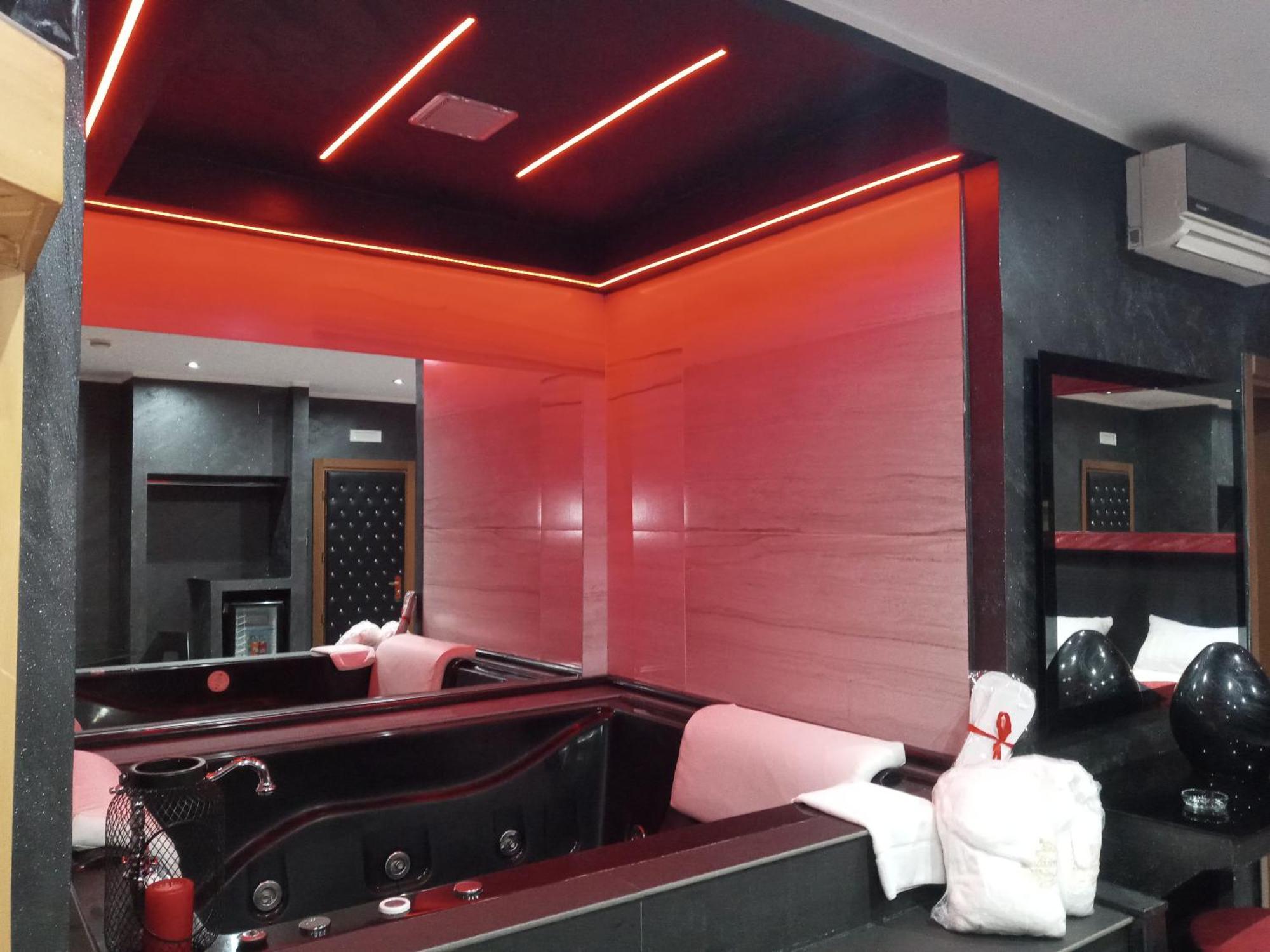 Hotel Paradiso لاغو باتريا المظهر الخارجي الصورة